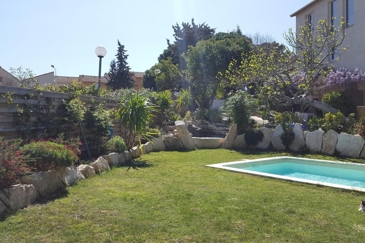 Villa Les Figuiers กาวาแลร์-ซูร์-แมร์ ภายนอก รูปภาพ